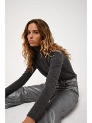 AUTHENTIC CASHMERE Kaszmirowy golf "Bise" w kolorze antracytowym rozmiar: M. Czarne swetry AUTHENTIC CASHMERE, m, bez wzorów, z kaszmiru, bez ramiączek. Za 368.09 zł.