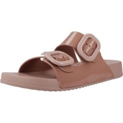 Sandały IGOR S10334 Brązowy. Brązowe sandały IGOR, bez wzorów, z gumy, bez obcasa, bez zapięcia. Za 154.99 zł.