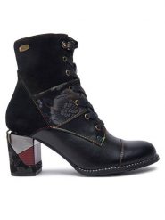 Laura Vita Botki Maevao 02 Czarny. Czarne botki LAURA VITA, bez wzorów, ze skóry, bez obcasa, na słupku, bez zapięcia. Za 289.99 zł.