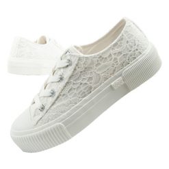 Buty sportowe trampki damskie Lee Isla. Białe trampki Lee, bez wzorów, z materiału, biznesowe, bez zapięcia. Za 134.99 zł.