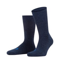 Skarpety Falke Walkie Ergo. Czerwone skarpetki Falke, bez wzorów, z elastanu. Za 149.00 zł.