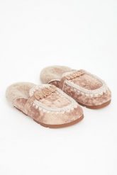 Klapki damskie skórzane Winter Bio Slide MOU. Klapki Mou, bez wzorów, bez obcasa, bez zapięcia. W wyprzedaży za 510.30 zł.