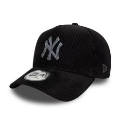 Czapka typu snapback New Era New York Yankees Cord Eframe. Czarne czapki z daszkiem New Era, bez wzorów. Za 210.50 zł.