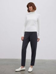 BGN Golf w kolorze białym rozmiar: 40. Białe swetry BGN, bez wzorów, bez ramiączek. Za 71.95 zł.