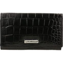 Portfel damski. Portfele marki Reserved. Za 169.90 zł.