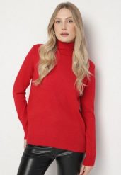 Czerwony Casualowy Golf z Wełną o Prostym Kroju Reiselia. Czerwone swetry Born2be, uniwersalny, bez wzorów, z bawełny, bez ramiączek. Za 69.99 zł.