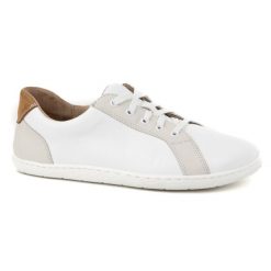 WASAK Półbuty damskie barefoot minimalistyczne skórzane 0743W białe. Białe półbuty wsuwane bez wzorów, ze skóry, biznesowe, bez obcasa. Za 484.00 zł.