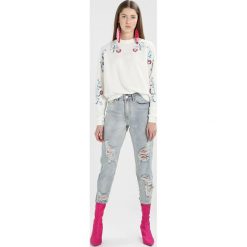 Even&Odd Bluza off white. Niebieskie bluzy marki comma casual identity, z materiału, casualowe. W wyprzedaży za 134.10 zł.
