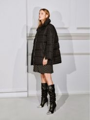 JOOP! Sukienka codzienna 30038742 Czarny Regular Fit. Czarne sukienki Joop!, na co dzień, bez wzorów, z wiskozy, bez kołnierzyka, bez ramiączek, proste. Za 809.99 zł.