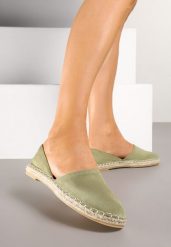 Zielone Espadryle Ozdobione Wyciętą Cholewką i Plecionką Wommea. Zielone espadryle Renee, bez wzorów, eleganckie, bez obcasa, na płaskiej podeszwie. W wyprzedaży za 63.99 zł.