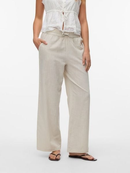 Vero Moda Spodnie w kolorze beżowym rozmiar: L. Brązowe spodnie materiałowe Vero Moda, bez wzorów, z bawełny. Za 104.95 zł.
