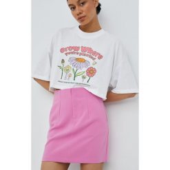 Only spódnica kolor fioletowy mini prosta. Fioletowe spódnice ONLY, na co dzień, bez wzorów, z tkaniny, mini, proste. Za 139.99 zł.