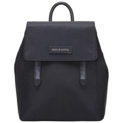 Smith & Canova plecak damski czarny. Czarne plecaki Smith & Canova, bez wzorów, bez dodatków. W wyprzedaży za 275.00 zł.