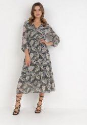Czarno-Szara Sukienka Abraxos. Czarne sukienki Born2be, l, z aplikacjami, bez kołnierzyka, bez ramiączek, maxi, dopasowane. W wyprzedaży za 33.99 zł.
