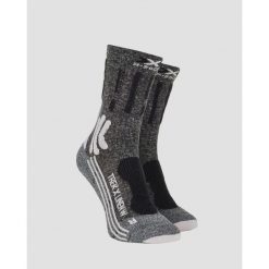 Skarpety damskie trekkingowe X-Socks Trek X Linen. Czarne skarpetki sportowe X-Socks, bez wzorów, outdoorowe. W wyprzedaży za 120.00 zł.