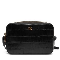 Torebka Calvin Klein. Czarne listonoszki Calvin Klein, bez wzorów, bez dodatków. Za 349.99 zł.