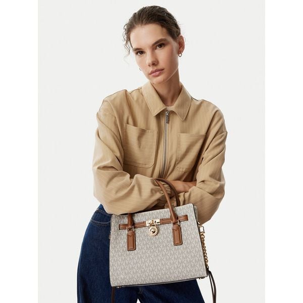 Torebka MICHAEL Michael Kors. Białe torebki klasyczne MICHAEL Michael Kors, bez wzorów, klasyczne, bez dodatków. Za 1,239.00 zł.