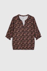 Sweter z krótkimi rękawami brązowy. Brązowe swetry MOODO, bez wzorów, z elastanu, bez ramiączek. Za 79.99 zł.