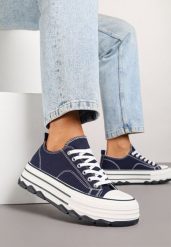 Granatowe Trampki na Platformie z Paskami i Niską Cholewką Zienelle. Niebieskie trampki Renee, bez wzorów, z jeansu, przed kostkę, bez zapięcia. W wyprzedaży za 67.99 zł.