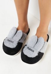 Czarne Futrzane Kapcie Królik Harash. Czarne kapcie Born2be, z aplikacjami, z futra. W wyprzedaży za 33.99 zł.