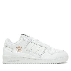 Buty do koszykówki adidas. Białe buty treningowe adidas, bez wzorów, bez zapięcia, do koszykówki. Za 379.99 zł.