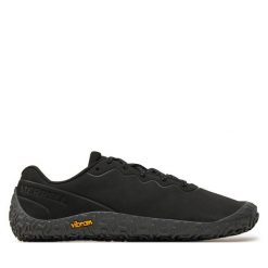 Trekkingi Merrell. Czarne buty sportowe lifestyle Merrell, bez wzorów, sportowe, bez zapięcia. Za 419.99 zł.