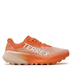 Buty do biegania adidas. Brązowe buty do biegania adidas, bez wzorów, bez zapięcia, do biegania, adidas terrex. Za 439.99 zł.