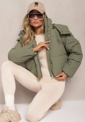 Ciemnozielona Kurtka z Pikowaniem i Odpinanym Kapturem oraz Wysokim Kołnierzem Merians. Zielone kurtki Renee, l, bez wzorów, z jeansu, eleganckie. Za 179.99 zł.