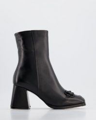 ELEGANCKIE BOTKI DAMSKIE 04157818D BLAC. Botki Venezia, bez wzorów, ze skóry, eleganckie, bez obcasa, bez zapięcia. Za 299.00 zł.