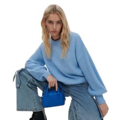 Błękitny sweter - Niebieski. Niebieskie swetry Cropp, l, bez wzorów, z dzianiny, bez ramiączek. W wyprzedaży za 59.99 zł.