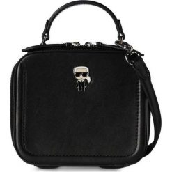 Karl Lagerfeld damski kuferek z długim paskiem Karl Lagerfeld 215W3053 NoSize. Torebki klasyczne KARL LAGERFELD, bez wzorów, bez dodatków. Za 1,142.96 zł.
