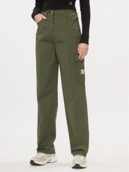 Calvin Klein Jeans Spodnie materiałowe J20J221297 Zielony Straight Fit. Zielone spodnie materiałowe Calvin Klein Jeans, bez wzorów, z bawełny. Za 259.99 zł.