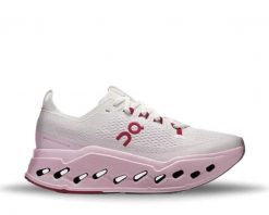 Buty do biegania damskie On Cloudsurfer Max ivory/peony. Czerwone buty do biegania On, bez wzorów, z gumy, bez zapięcia, do biegania. Za 963.25 zł.