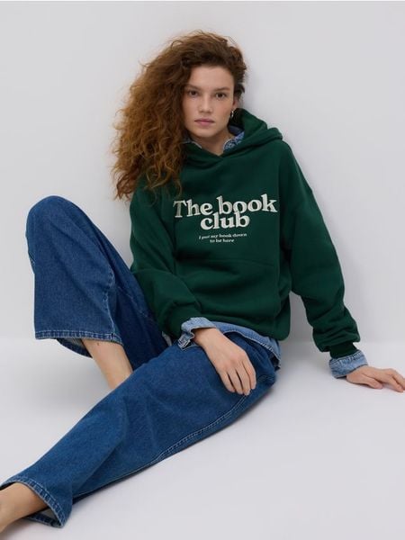 Bluza z nadrukiem - ciemnozielony. Zielone bluzy Reserved, l, bez wzorów, z bawełny, bez ramiączek, bez kaptura. Za 129.99 zł.
