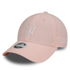 Czapka z daszkiem New Era. Czerwone czapki z daszkiem New Era, bez wzorów. Za 109.99 zł.