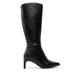 Kozaki Guess. Czarne kozaki Guess, z aplikacjami, bez obcasa, na szpilce, bez zapięcia. Za 1,099.00 zł.