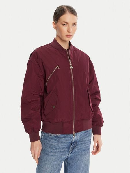 Patrizia Pepe Kurtka bomber 8O0185 A619 Bordowy Regular Fit. Czerwone kurtki Patrizia Pepe, bez wzorów, z syntetyku, bez kaptura. Za 1,639.00 zł.