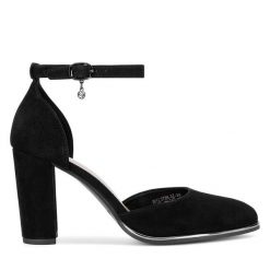Czółenka Lasocki. Czarne czółenka Lasocki, bez wzorów, bez obcasa, bez zapięcia. Za 229.99 zł.