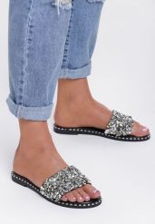 Czarne Klapki Indicating. Czarne klapki Renee, z aplikacjami, eleganckie, bez obcasa, na płaskiej podeszwie, bez zapięcia. W wyprzedaży za 59.99 zł.