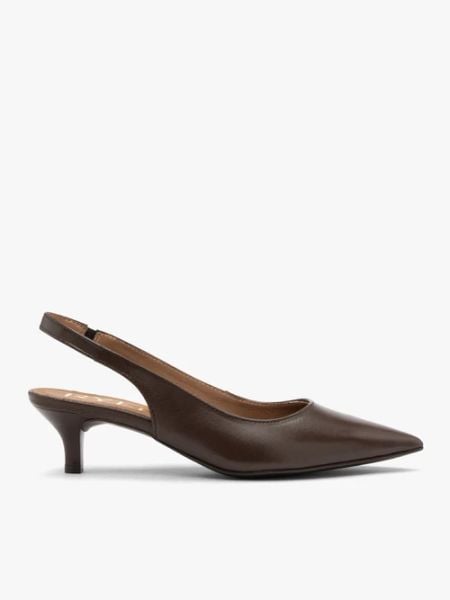 Brązowe czółenka slingback bez pięty. Brązowe czółenka Brawo sp. z o.o., bez wzorów, ze skóry, eleganckie, ze szpiczastym noskiem, bez obcasa, na obcasie, bez zapięcia. Za 379.99 zł.
