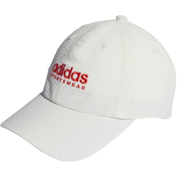 Czapka z daszkiem adidas Seersucker Dad. Białe czapki z daszkiem adidas, bez wzorów, sportowe. Za 72.00 zł.
