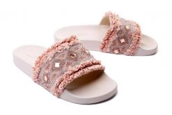 BRENDA ZARO MULE4 pink, klapki damskie. Czerwone klapki Brenda Zaro, bez wzorów, bez obcasa, bez zapięcia. Za 194.90 zł.