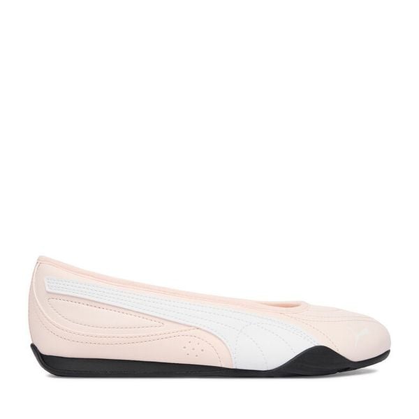 Baleriny Puma. Czerwone baleriny Puma, bez wzorów, bez obcasa, bez zapięcia. Za 249.99 zł.