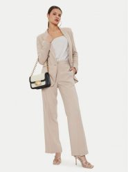 ViCOLO Spodnie materiałowe TB1562 Beżowy Relaxed Fit. Brązowe spodnie materiałowe ViCOLO, bez wzorów, z materiału. Za 219.99 zł.