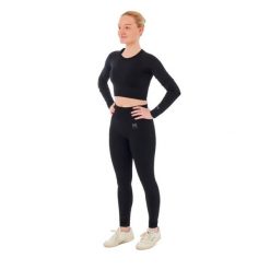 Damski zestaw sportowy Xtreme - legginsy sportowe + sportowy Croptop - Czarny. Czarne legginsy XTREME SOCKSWEAR, bez wzorów, z materiału, sportowe, długie. Za 199.42 zł.