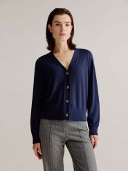 Josephine & Co Kardigan "August" w kolorze granatowym rozmiar: XL. Niebieskie swetry Josephine & Co, xl, bez wzorów, z wełny, bez ramiączek. Za 152.99 zł.