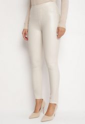 Ciemnobeżowe Legginsy z Ekoskóry z Wysokim Stanem i Imitacją Kieszeni Merievia. Brązowe legginsy Born2be, bez wzorów, z jeansu, eleganckie. Za 39.99 zł.