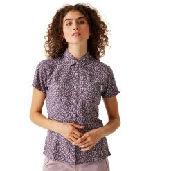 Mindano VIII damska koszula z krótkim rękawem. Fioletowe koszule Regatta, bez wzorów, eleganckie, bez kołnierzyka, bez ramiączek. W wyprzedaży za 117.05 zł.