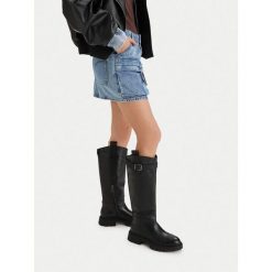 Kozaki G-Star. Czarne kozaki G-Star, bez wzorów, retro, bez obcasa, na płaskiej podeszwie, bez zapięcia. Za 699.99 zł.