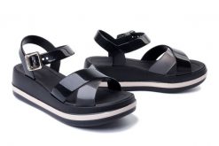 AZALEIA 83547 Marie Sandal Plat Fem AT484 black, sandały damskie. Czarne sandały Azaleia, bez wzorów, bez obcasa, bez zapięcia. Za 194.90 zł.